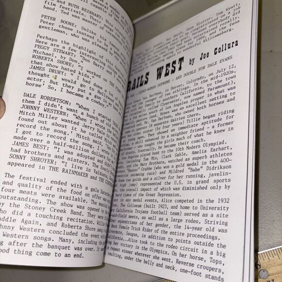 Vintage Issue 106 Wranglers Roost B Western Movie Magazine - Roy Rogers Death - Picture 4 of 7